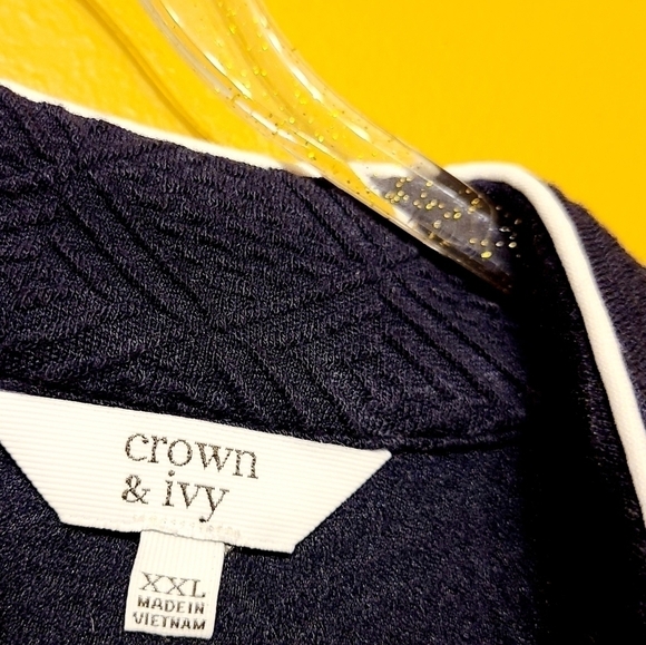 Crown & Ivy | Navy Blue & White Country Roads II Signature Blouse (Size XXL) - Picture 2 of 8
